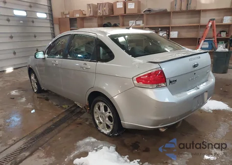 2009 Ford Focus z USA, uszkodzony, nr VIN 1SAHP36N89W174773